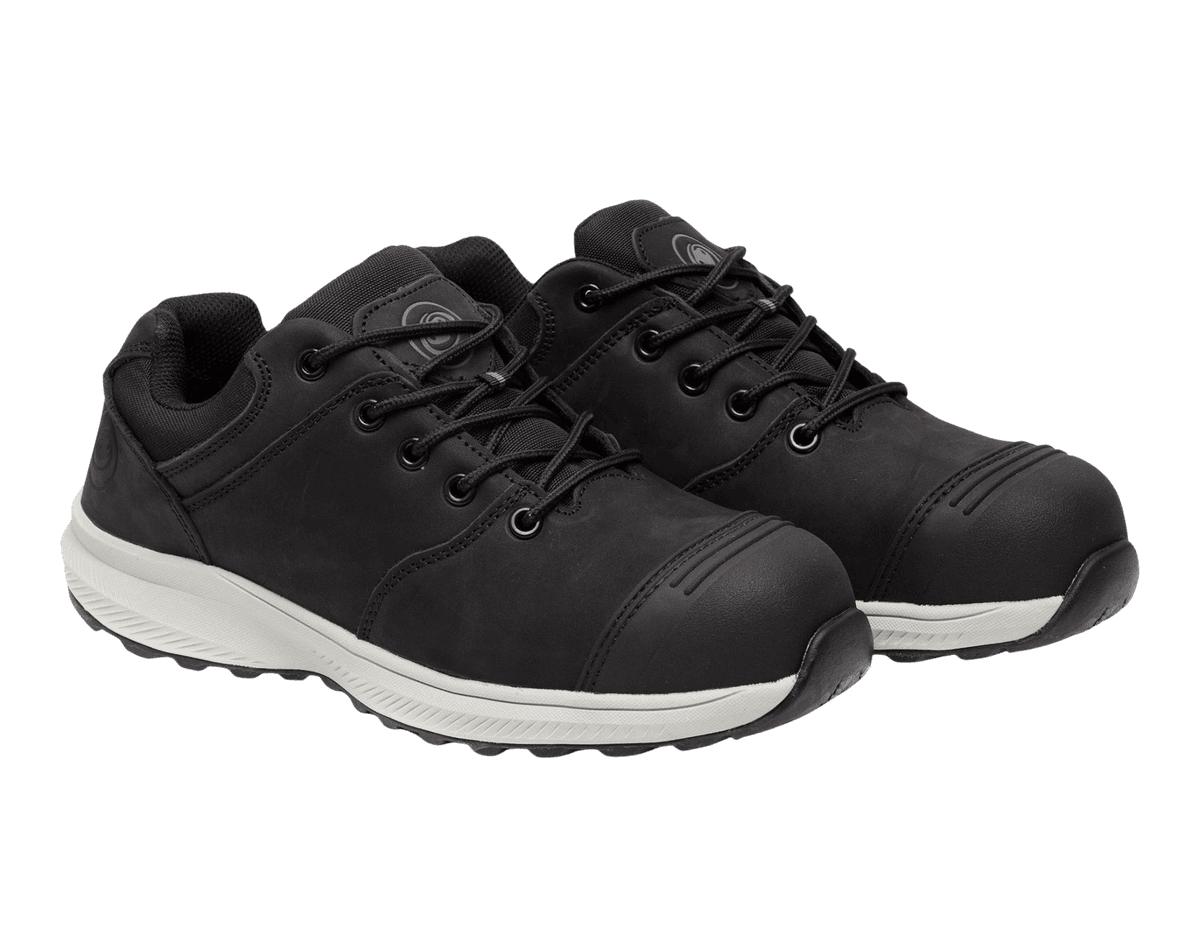 sfeerbeeld van 1 paar Python Legend black rechter voor aanzicht